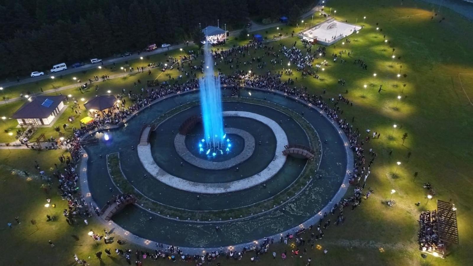 Апартаменты Luxury Bucovina Гура-Гуморулуй Экстерьер фото